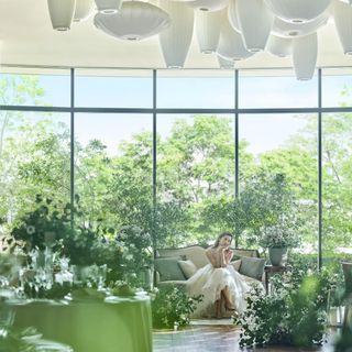 【自然彩るチャペル】水×緑の邸宅リニューアル体験&食事券付