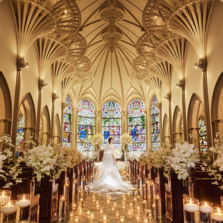 【アートグレイス大聖堂】息をのむ荘厳な雰囲気の大聖堂