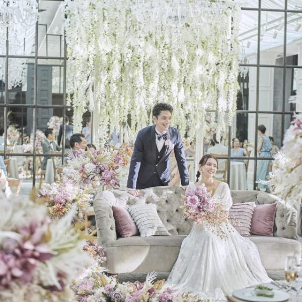 幻想的な披露宴会場