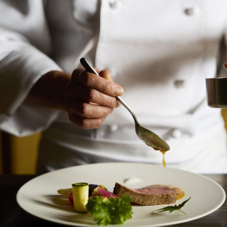 【豪華試食】特選牛・真鯛・和風茶漬け等4万円相当試食&ギフト券2万円付