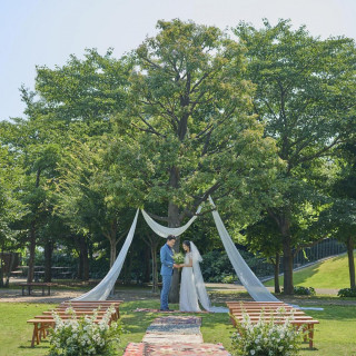 平日人気No.1≪20大特典≫4万贅沢試食×自然豊かなガーデン挙式