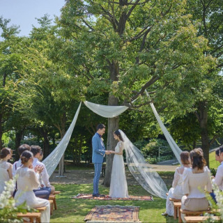 月1BIG【最大160万特典×2万ギフト】ガーデン挙式×絶品コース試食
