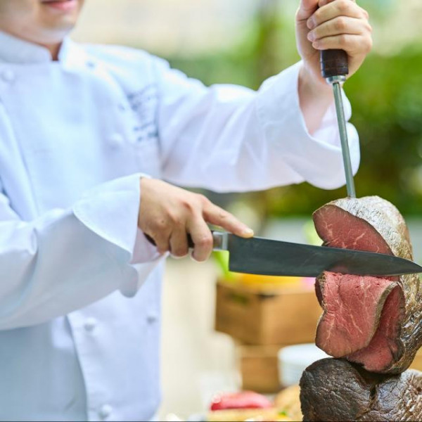 旬の食材を使用したこだわりのお料理を愉しむ