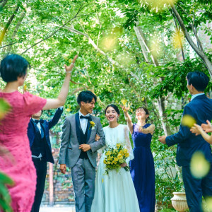歴史と緑に包まれたメーヤー・ライニンガーでの「やさしい結婚式」。|メーヤー・ライニンガーの写真(34576414)