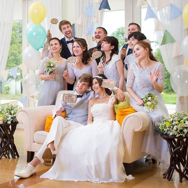 家族や親族、親しい友人だけを招いてリラックスした結婚式が叶います♪