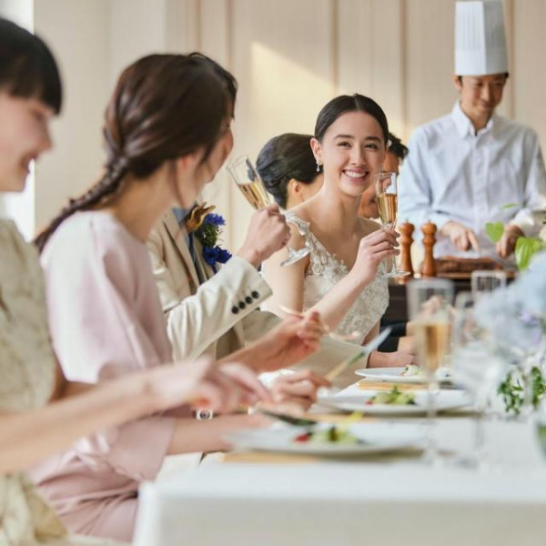 【ご来館特典】ブライダルフェア参加全員に大人気10,000円ギフトカタログを進呈（ネット予約限定）