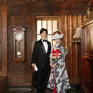 日本で数少ない方しかできない技術で仕立てられた総絞りの引き振袖|萬屋本店 - KAMAKURA HASE est1806 -の写真(12065856)