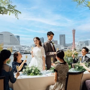 ご家族様と和やかな挙式+会食を（6名様660,000円～）