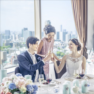 【ホテル最上階の絶景&美食】少人数ウエディングフェア