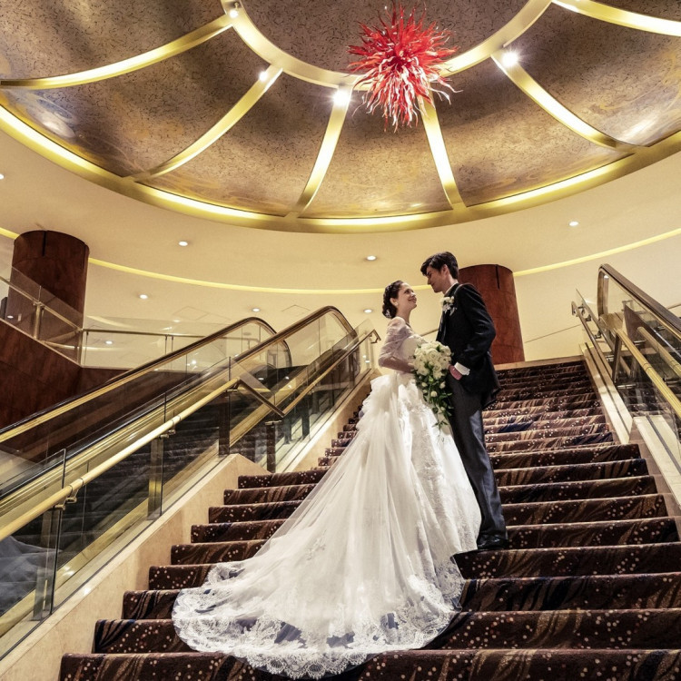 ゴージャスな結婚式をされたい方に 真っ白でスワロフスキーでキラキラした式場です 自分の理想のチ 口コミ 評判 Anaインターコンチネンタルホテル 東京 ウエディングパーク