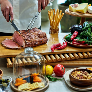 お飲み物に合う豊富なお料理|InStyle wedding KYOTO/テイクアンドギヴ・ニーズウェディングの写真(53765825)