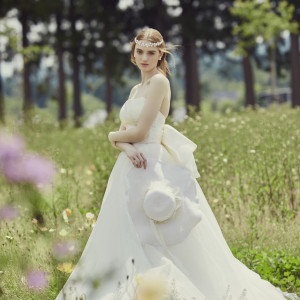 純白のドレスを身に纏い、緑溢れるロケーションで最高の1枚を|インスタイルウェディング京都 (InStyle wedding KYOTO)の写真(20919272)