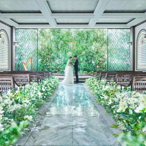 待望のリニューアルを果たした緑豊かなチャペル|インスタイルウェディング京都 (InStyle wedding KYOTO)の写真(37875242)