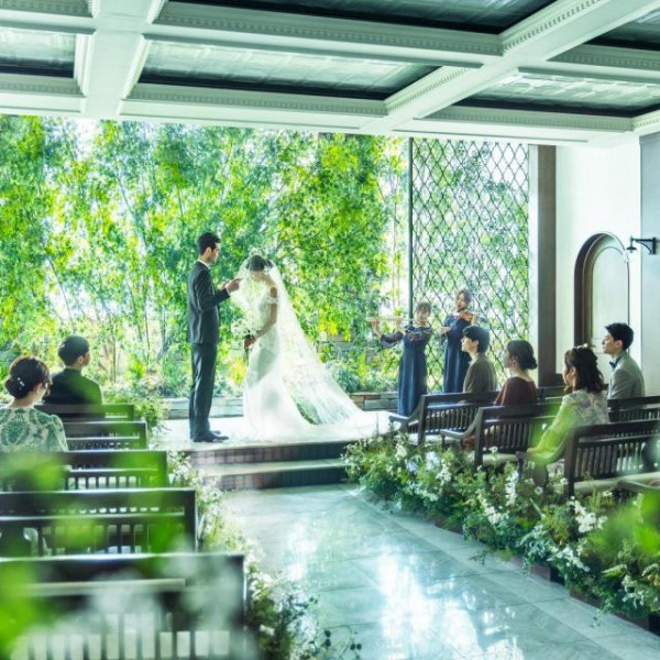 ウェディングドレス・衣装｜InStyle wedding KYOTO