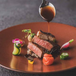 年に1度!!【10大特典&ギフト】駅近貸切W★特選牛&オマール食べ比べ