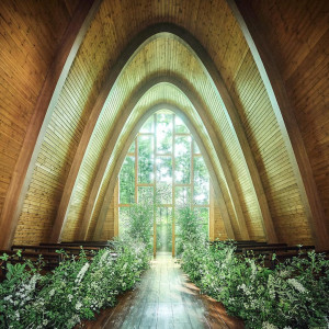 今年で5周年目を迎える森のチャペル。ゲストの皆様との距離感や自然の温もりを存分に体感♪|the Terraceの写真(56312701)