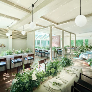 陽光差し込む明るいパーティ会場|the Terraceの写真(56312707)