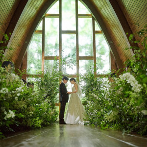 【土曜9時がお得】北海道クチコミ評価1位★森のチャペル人気大公開‼