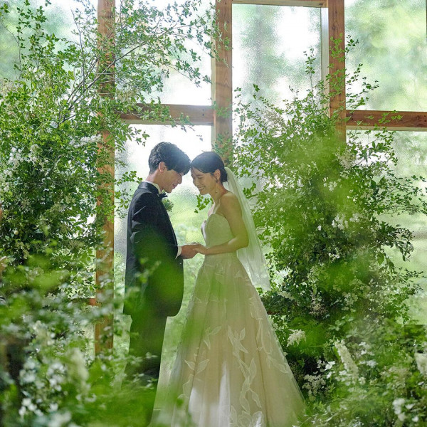 平日婚の魅力（2）開催時間が選べる！
ご結婚式後に観光や二次会を楽しめる時間に設定することも♪