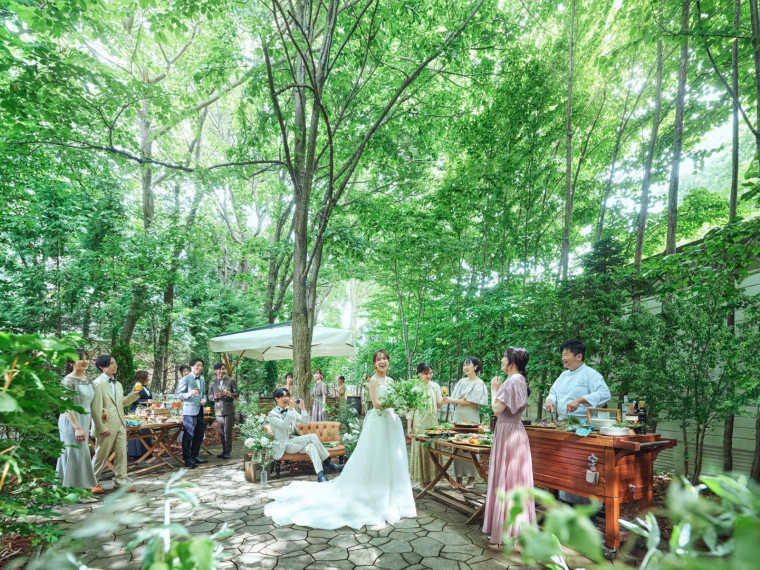 ガーデンでの結婚式も叶う♪森に囲まれた空間で素敵な1日を・・