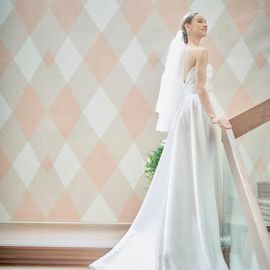 ◆憧れ花嫁体験&1万GIFT◆光降り注ぐ天井高7mチャペル×絶品試食