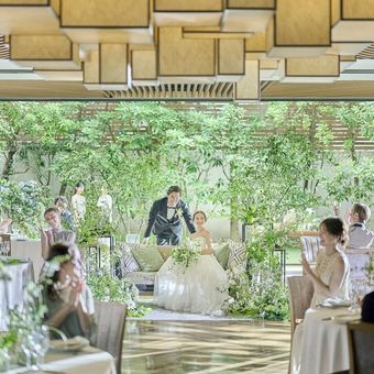チャペル・パーティ会場・ガーデンなどの邸宅見学ツアー