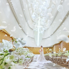 【みなとみらい最大級＊大聖堂で憧れ挙式】横浜花嫁×贅沢ウエディング