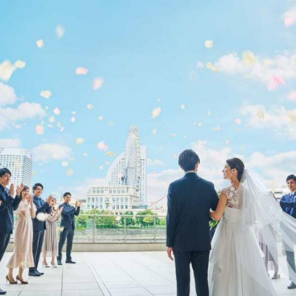 みなとみらいのオーシャンビューを背景に◎