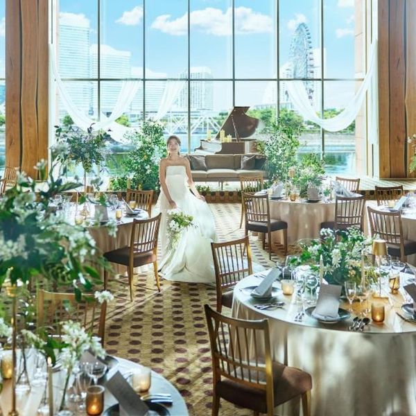 6つのデザインが異なるパーティ会場