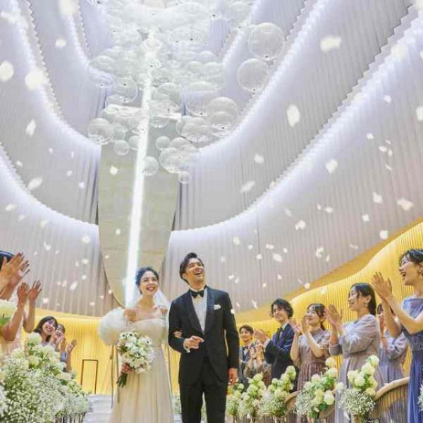 自由なウエディングが叶う1日貸切ウエディング