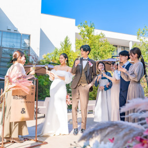 会場テラスでウェルカムパーティーなど自由自在|アールベルアンジェ奈良の写真(39555194)