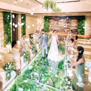 残3【ギフト3万&150万】貸切リゾート会場×緑溢れるチャペル