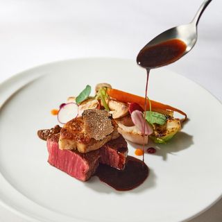 【全カップル様対象】黒毛和牛などを使用した豪華3.5万円コース無料ご試食