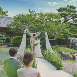 シンボルツリーを用いて緑溢れる空間|渭水苑／祥雲閣（いすいえん／しょううんかく）の写真(33555384)