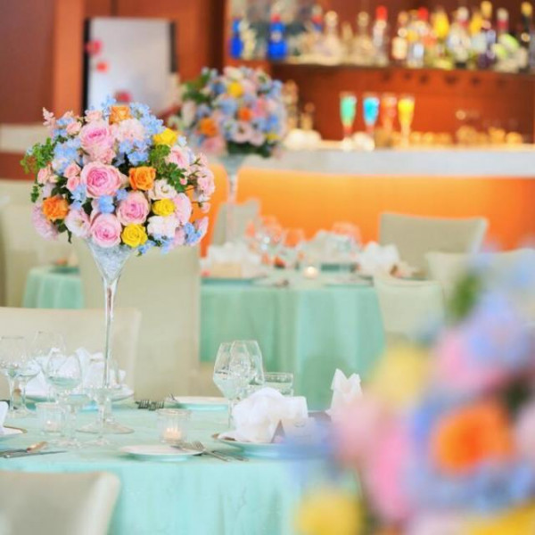 大切な友人たちと楽しむアフターパーティを同じ館内で行えます