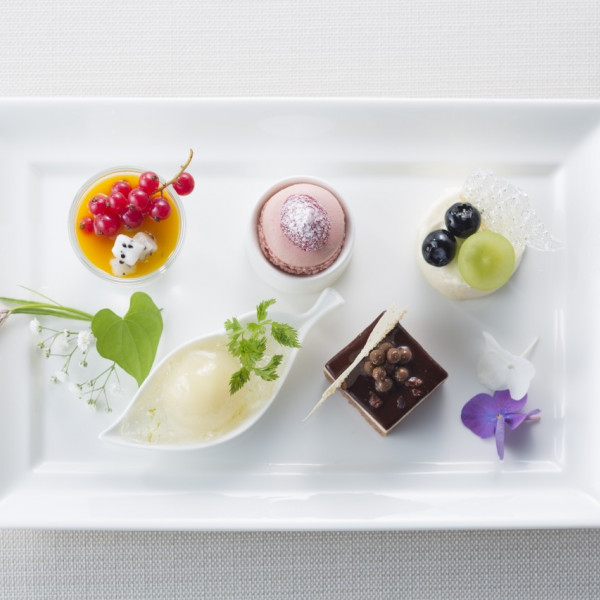 デザートは女性の楽しみ♪|ベル ラ クールの写真(1355385)