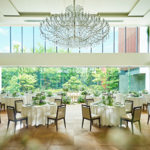 四季折々の風情を感じ日本庭園と近代建築が調和する空間で上質なひとときを|松山モノリスの写真(54484030)