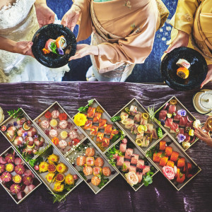 色鮮やかなお寿司ビュッフェのご提供も人気の演出|松山モノリスの写真(54484029)