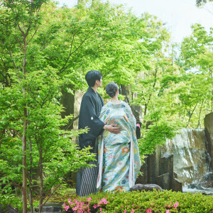 緑と空、自然を感じる非日常なひとときを|松山モノリスの写真(54486536)