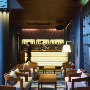 モダンな空間で上質な寛ぎをゲストと共に楽しんで|松山モノリスの写真(54502105)