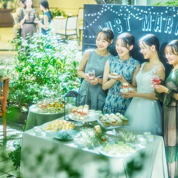 陽光あふれるガーデンは、いたる所がフォトスポット