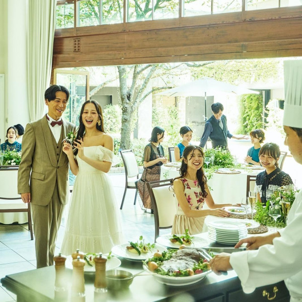 ゲストと美食を楽しむアットホームな空間