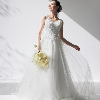 【1件目のご来店限定】ドレス5万円プレゼント！