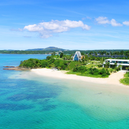 The Ginoza Resort 美らの教会