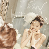 いちばん輝くメイクをドレスやヘアスタイルに似合わせて。