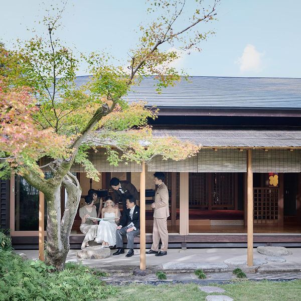 貸切で使える独立型の和風別邸『石庭』縁側からは竹林や枯山水が彩る日本庭園を眺めることができます|Maison de Forest(メゾン・ド・フォレスト)の写真(61199201)