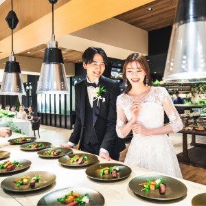 フルオープンキッチンでゲストをお出迎え！オーダーメイド料理でゲスト満足度UP♪