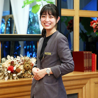 専属のウェディングプランナーがおふたりの理想をカタチにできるようサポートさせて頂きます。