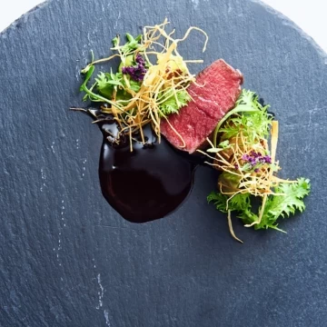 Concept 1/f [コンセプト・エフブンノイチ]