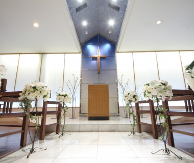 BLUE CHAPEL
教会式・人前式(十字架なし)OK